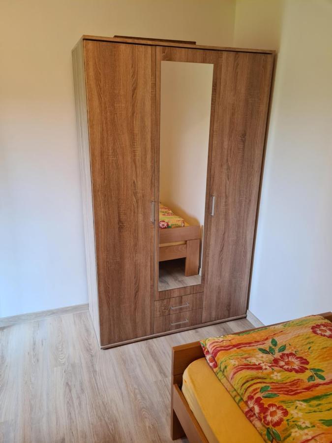 In Pavlovic Apartamento Banja Koviljača Exterior foto